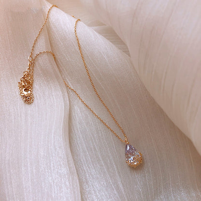 Collier goutte de cristal