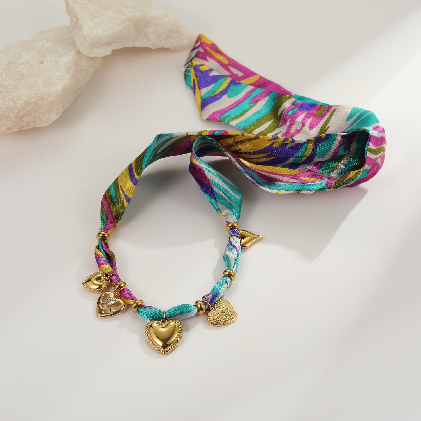 Bracelet Coeurs Bohèmes Plaqué Or 18K